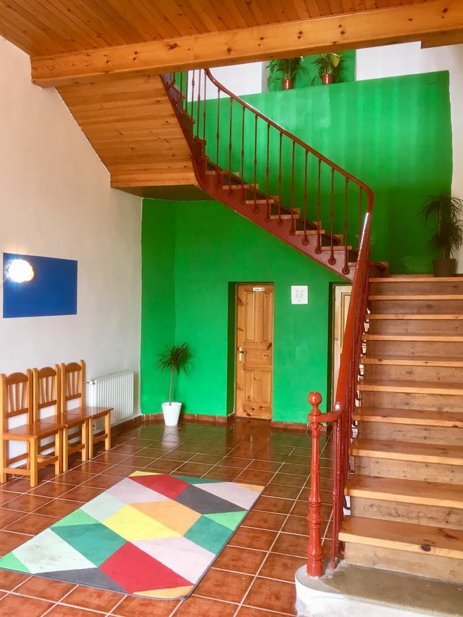 Albergue Familiar De Pintueles Piloña Exteriör bild